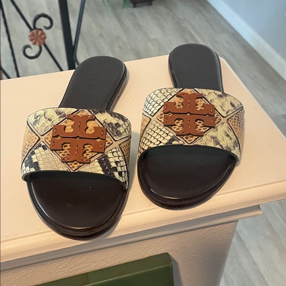 Tory Burch Everly Slide Diamant Snakeskin and Leather Sandals - Picture 3 of 7
